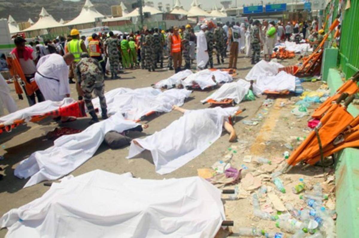 Más de 700 muertos en estampida en La Meca