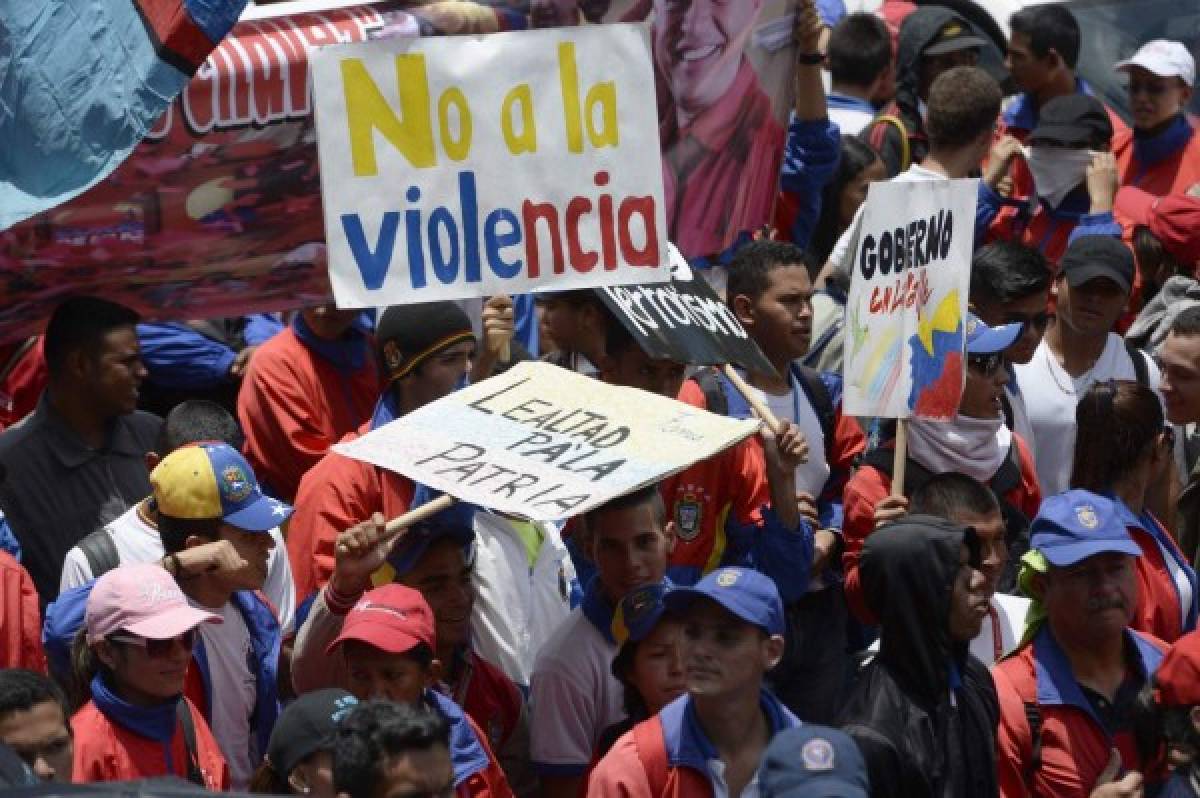 EN VIVO: Gobierno de Maduro reprime protestas de la oposición venezolana