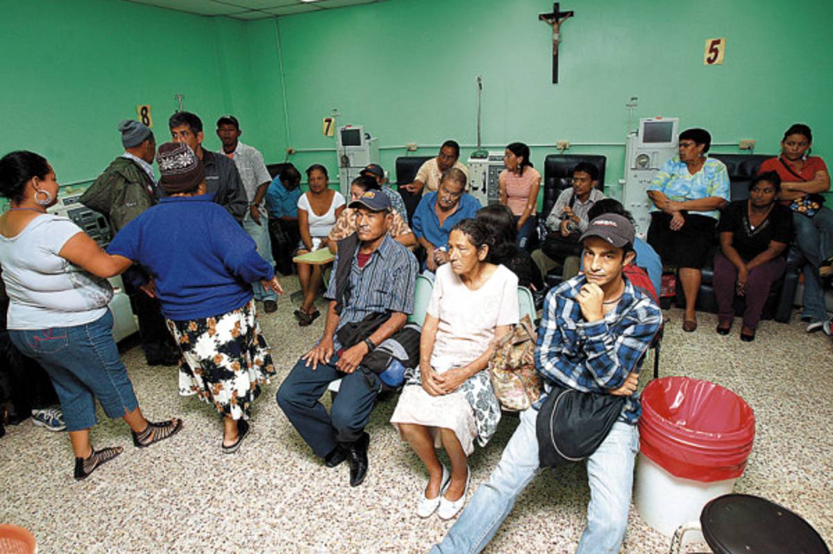 Angustia vivieron pacientes renales en el hospital Escuela