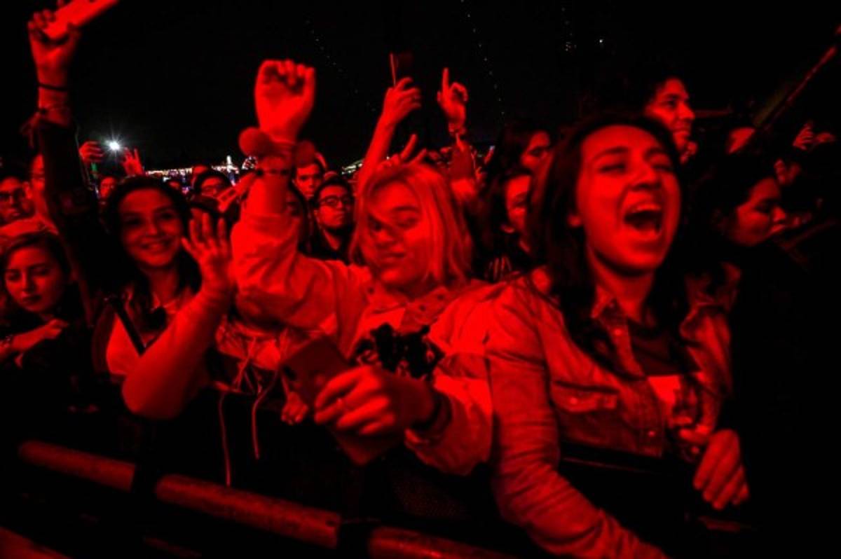Asesinan a maestra durante desfile de aniversario de la Revolución Mexicana