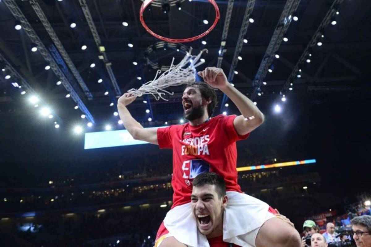 Pau Gasol le da la gradeza a España al ganar su tercer Eurobasket en Francia