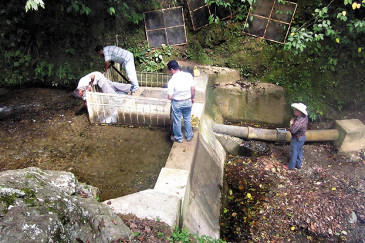 Comayagua reporta escasez de agua potable por sequía