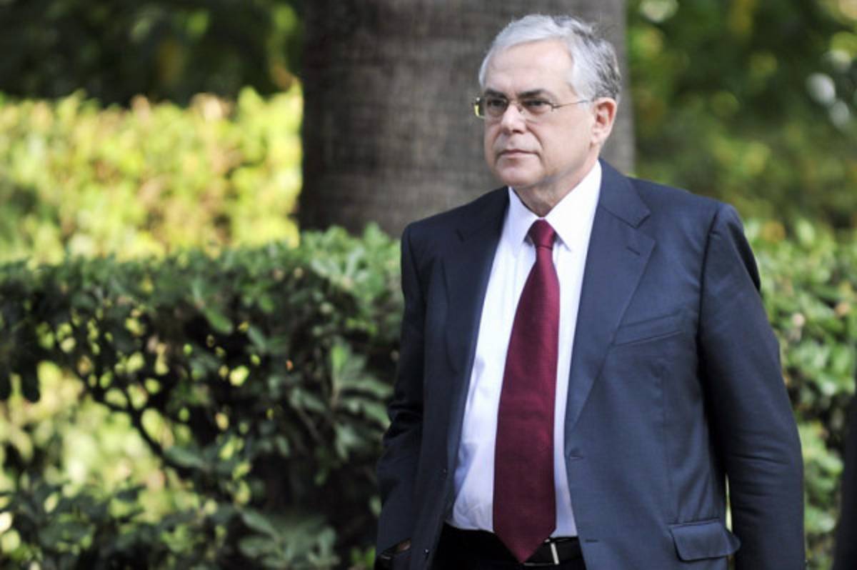 Grecia nombra nuevo primer ministro interino