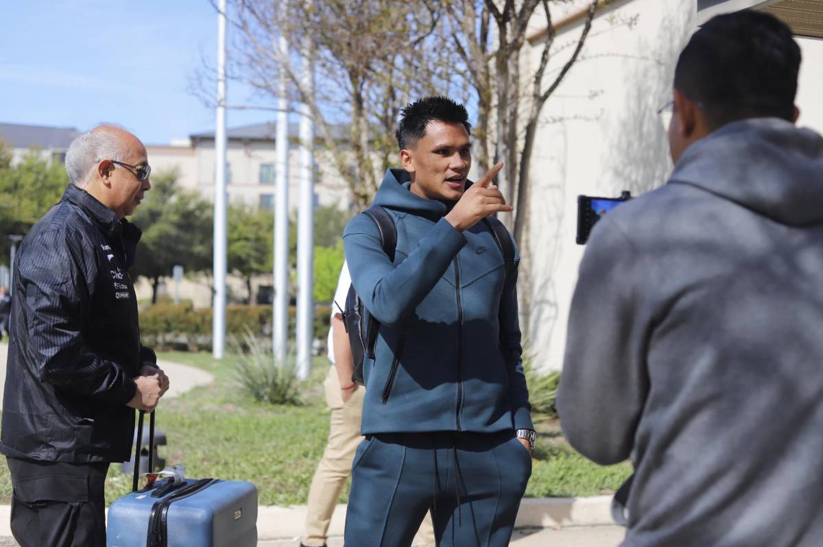El zaguero central es de los últimos legionarios que se concentró con la Bicolor.