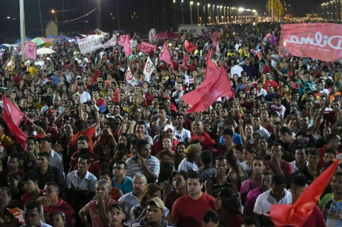 Encarnizada batalla para el balotaje