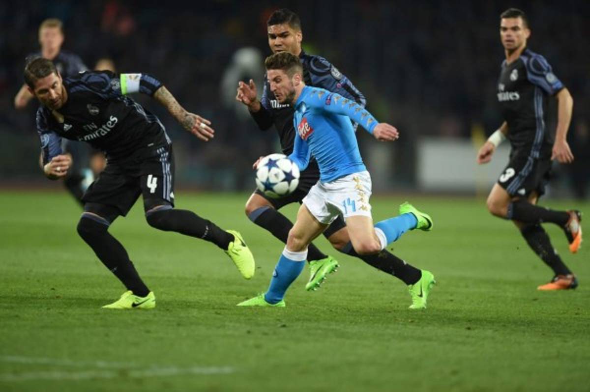 Real Madrid aplastó 6-2 al Napoli en la serie de octavos en la Champions