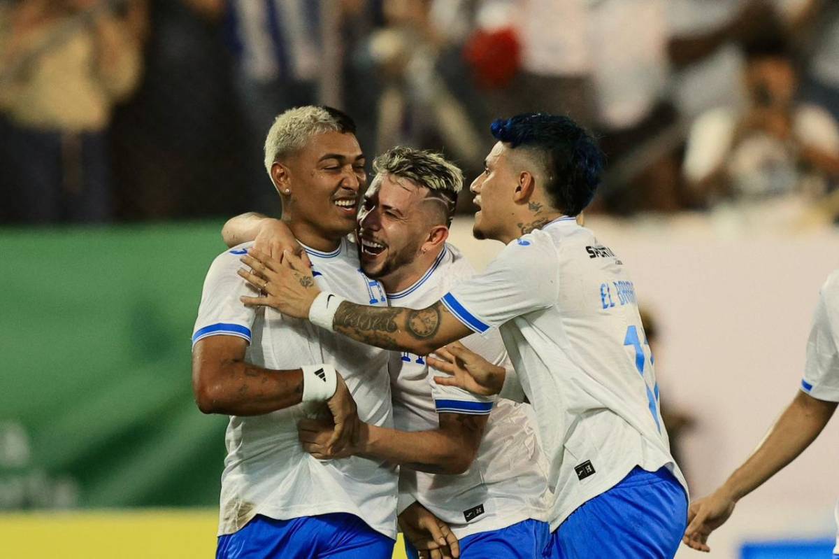 Pomponera de los tiktokers sorprende al confirmar su relación con futbolista hondureño