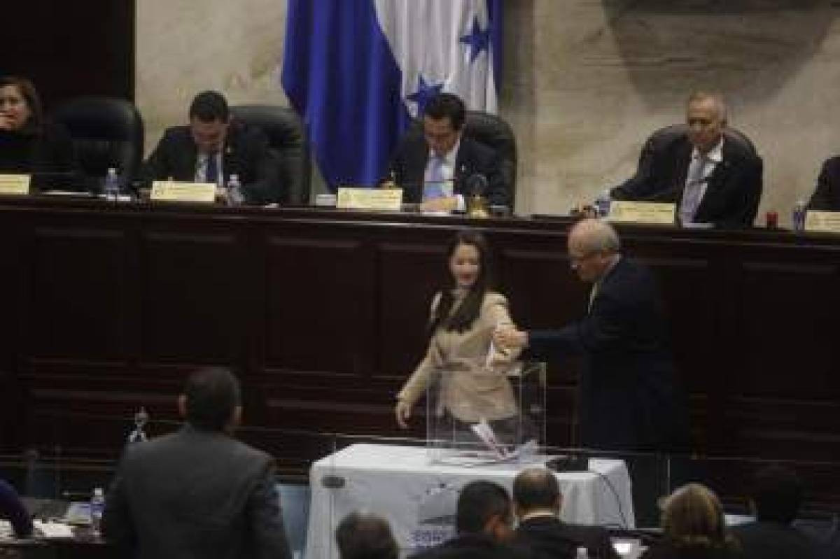 Jaime Villegas fue uno de los diputados del Pac que votó en secreto (Foto: Fredy Rodríguez).