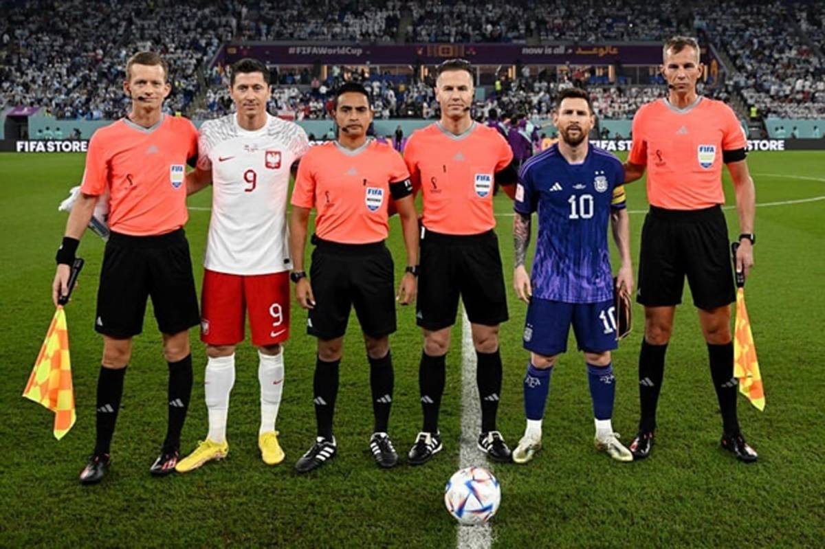 Said Martínez, el árbitro hondureño que cumplió su sueño en Qatar 2022