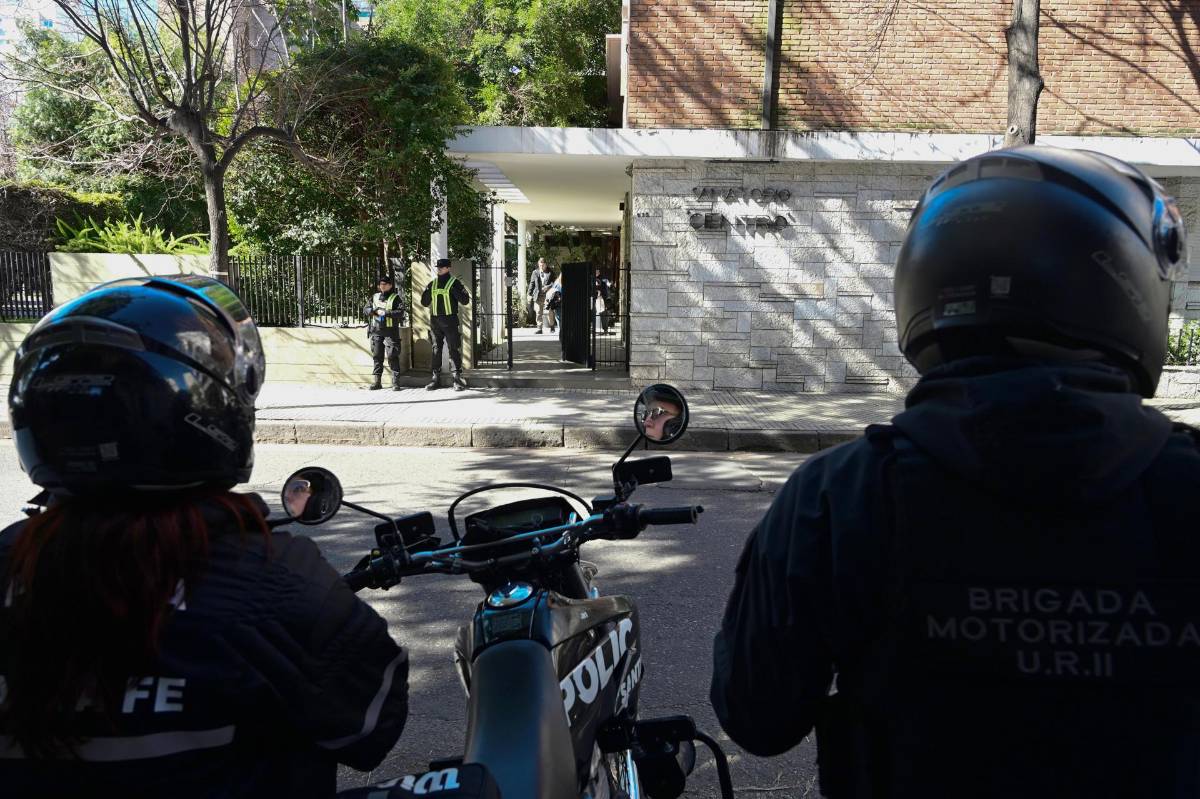 Así fue el último adiós de la familia Messi Cuccittini a su padre Jorge en Rosario