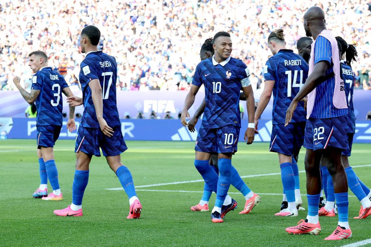Burla de Mbappé a Paraguay, el regaño de Deschamps y la tristeza guaraní en octavos