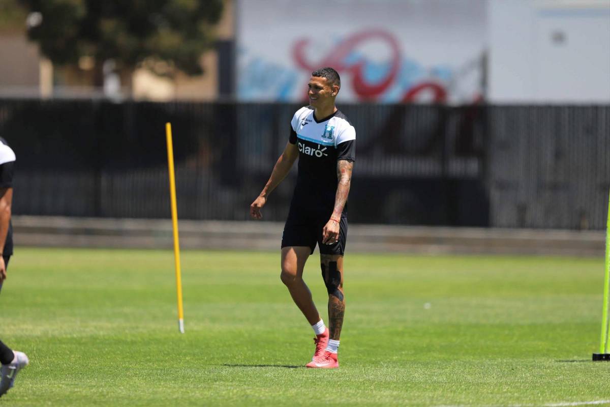 Honduras vs México: Rueda planea su alineación titular y futbolista sorprendió con gesto