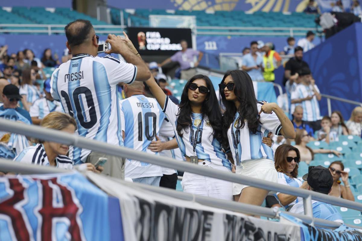 Doble récord de Messi, héroe de Argentina, Vozinha cumple su sueño y tristeza en Cabo Verde
