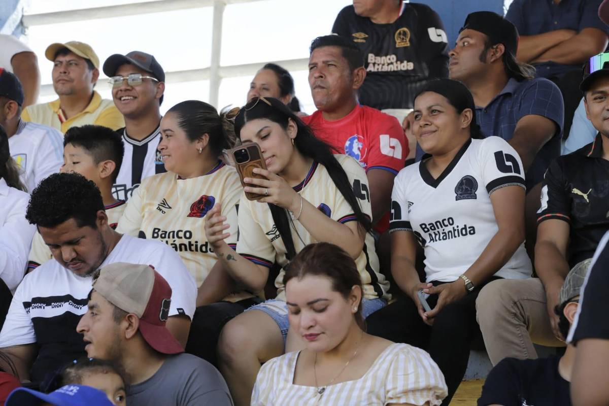 Aficionadas de Olimpia y Motagua deslumbran: Lindas chicas en los estadios de Liga Nacional