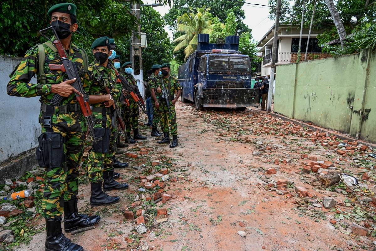 Sri Lanka despliega fuerzas de seguridad tras intento de asalto a casa presidencial