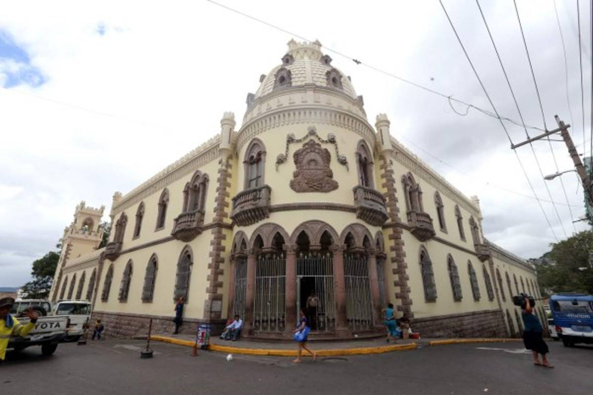 Pretenden actualizar inventario de bienes en el centro histórico de Tegucigalpa y Comayagüela
