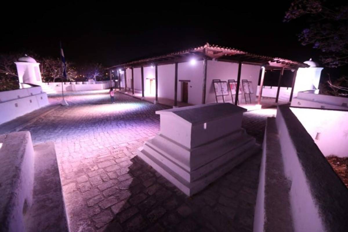 Gracias, Lempira: El mágico lugar que brilla de noche