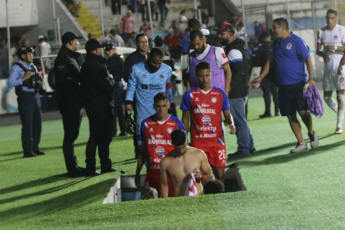 Debut en Olimpia, bronca de Xelajú, lo que hizo Nasralla y fiesta por la clasificación en Concacaf