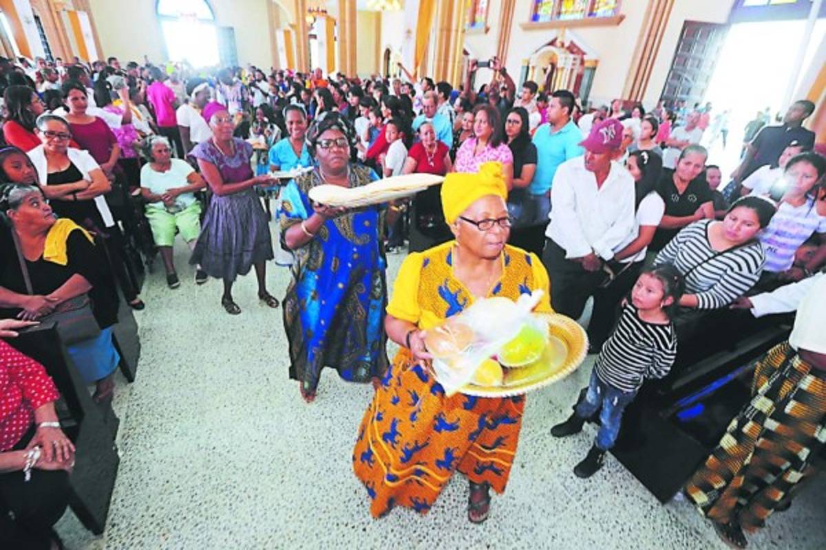 'María pide que se respeten las tres T: tortilla, techo y trabajo”