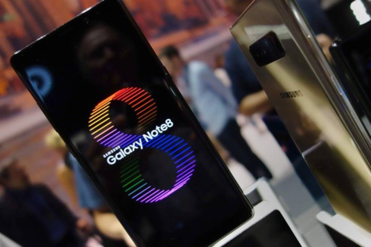 Samsung presenta su Note 8 para pasar página del fiasco del Note 7 y enfrentar a Apple