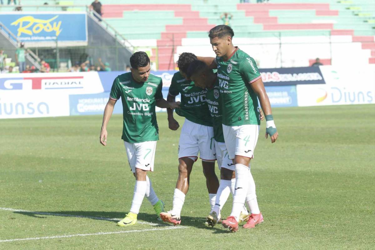Así fue la discusión entre Anangonó y Alexy Vega que terminó en una polémica cachetada Así fue la discusión entre Anangonó y Alexy Vega que terminó en una polémica cachetada
