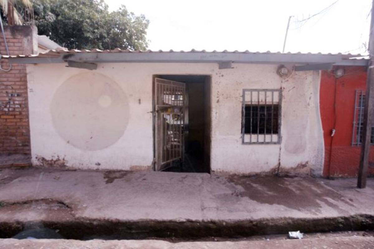 En 2014, 5,572 empresas abrieron y unas 1,000 cerraron