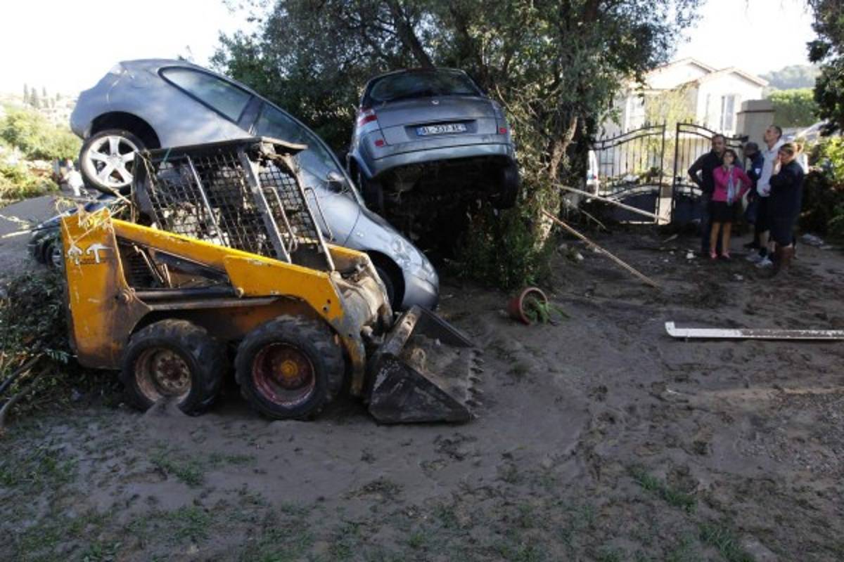 Diecisiete muertos y cuatro desaparecidos por lluvias torrenciales en el sureste francés