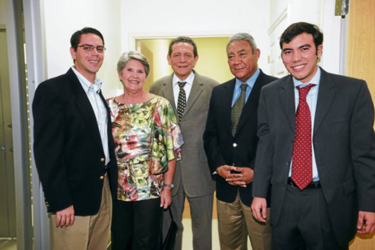 Bendición para nuevo centro quirúrgico