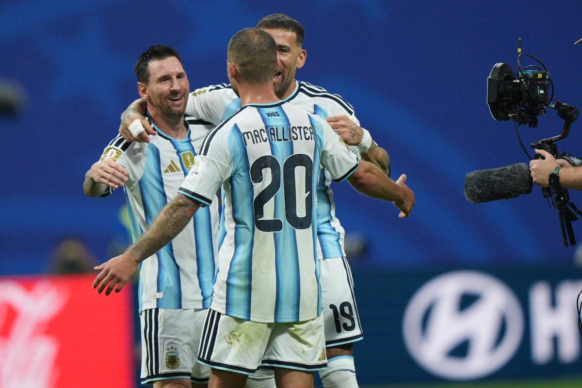 Mundial 2026: Messi se viste de héroe y rompe récord; Argentina deja tendido a Egipto y polémica en el VAR