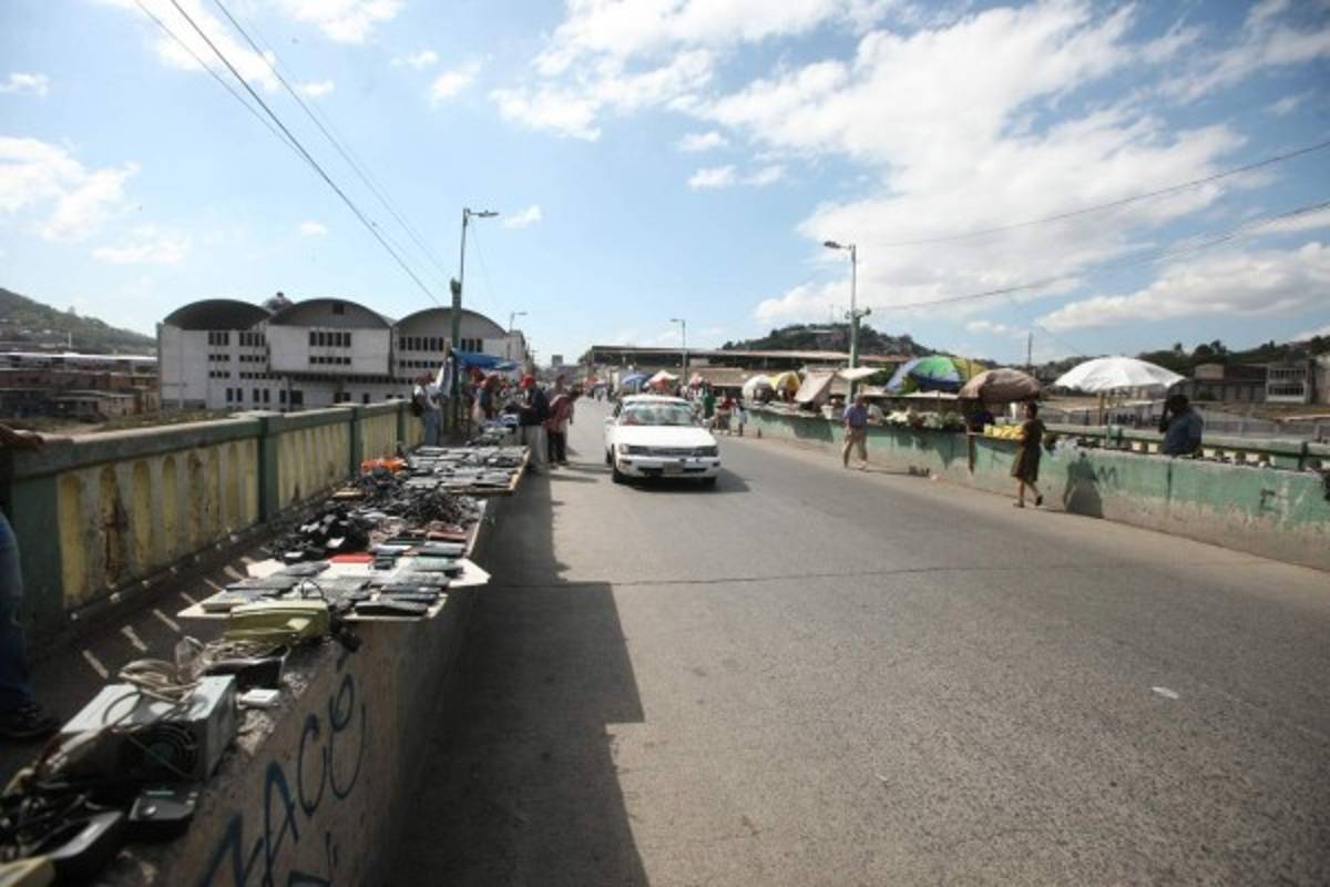 Honduras: Históricos puentes de la capital carecen de mantenimiento