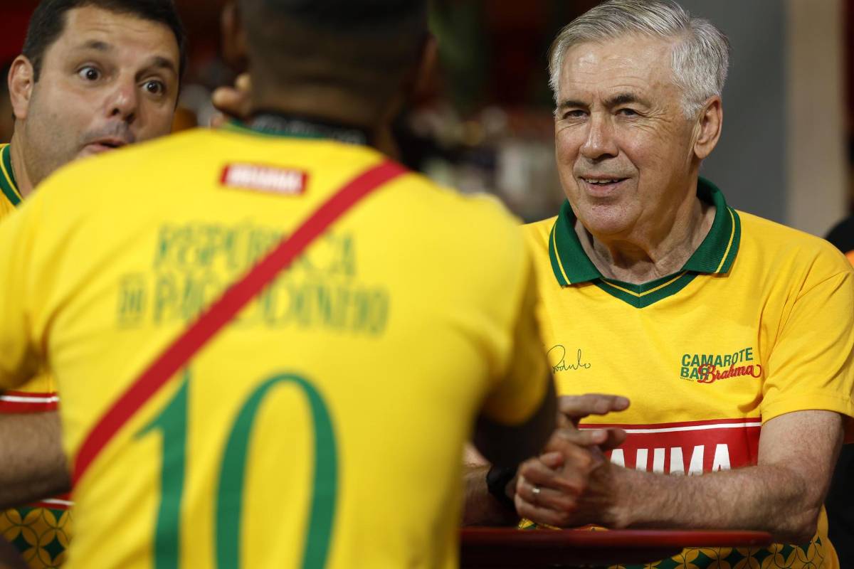 Ancelotti sorprende: El Vini que viene a Brasil es muy distinto al del Real Madrid