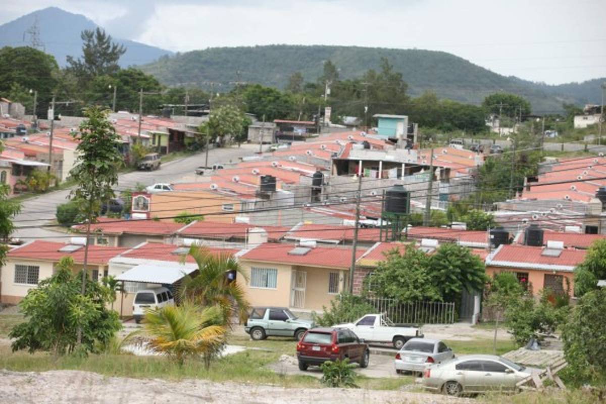 Siete proyectos de vivienda social se construyen en el Distrito Central