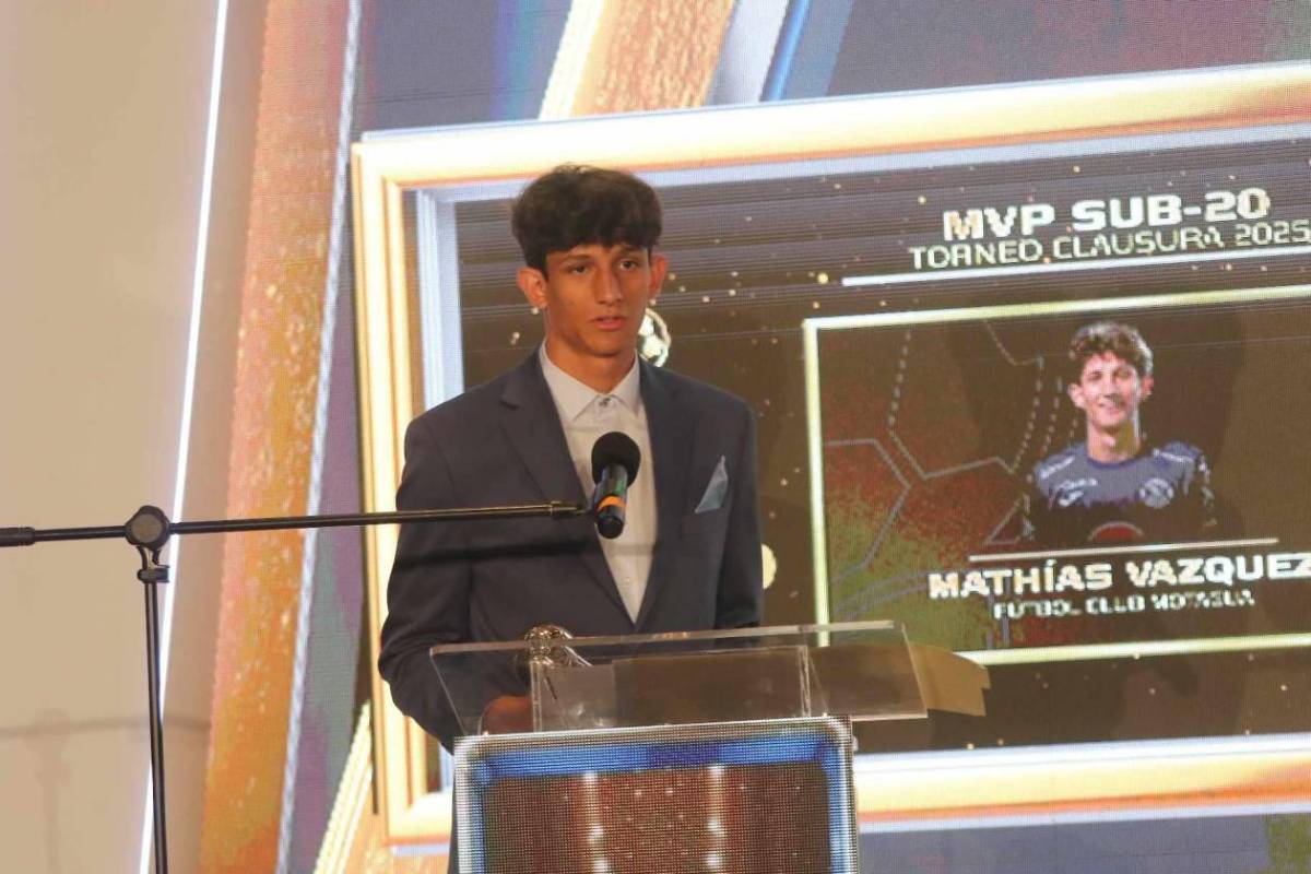 Motagua y Olimpia arrasaron: Así se vivió la premiación a mejores jugadores de Liga Nacional