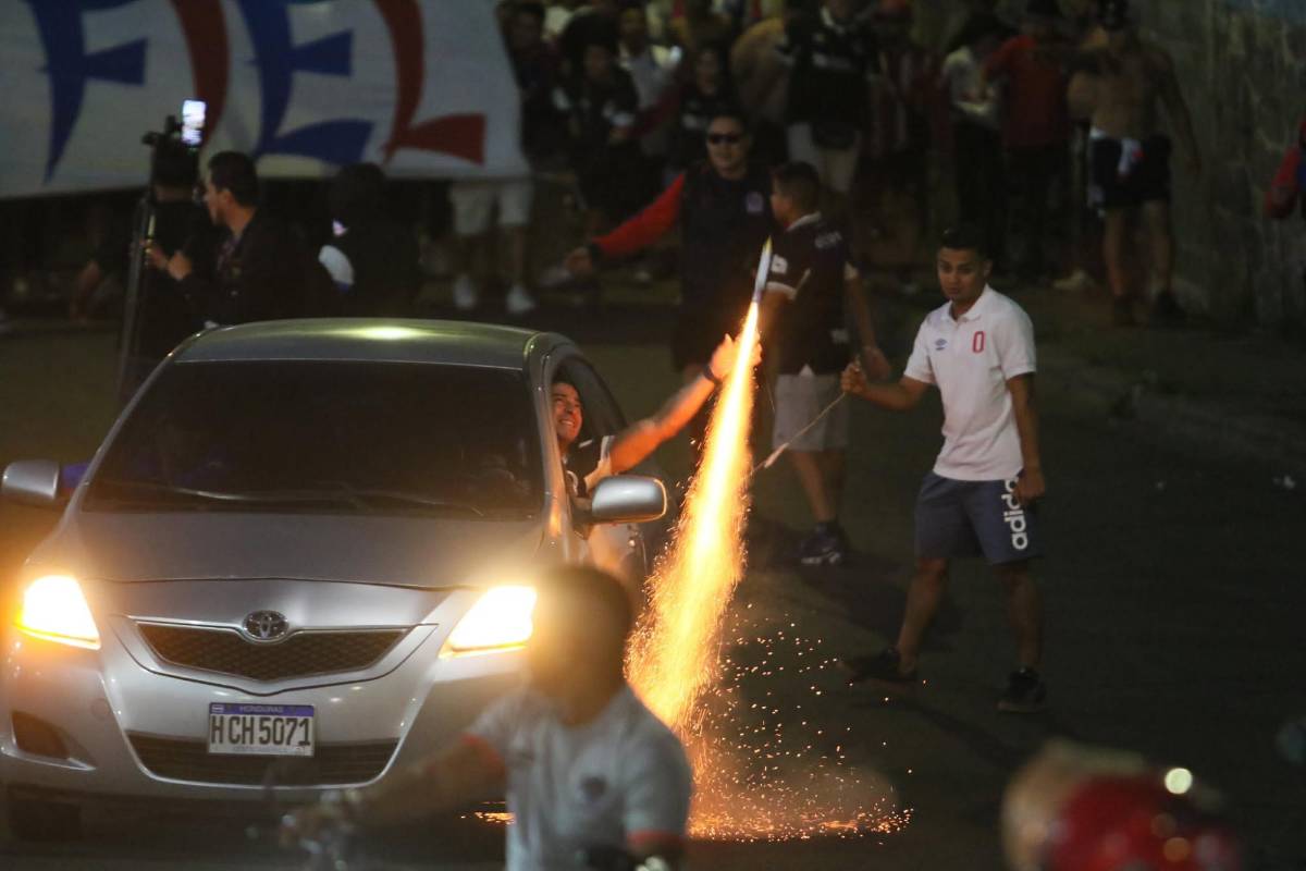 No se vio en tv: Arreglos en el Nacional, los campeones y novedades en lista de Olimpia