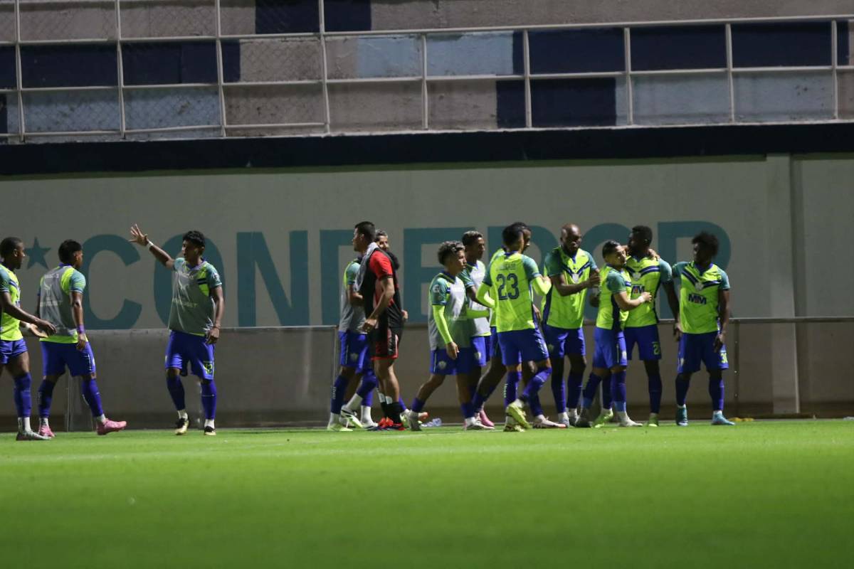 Chica y diputado sorprenden, lo que pasó con José Mario Pinto y tropiezo de Olimpia ante Olancho