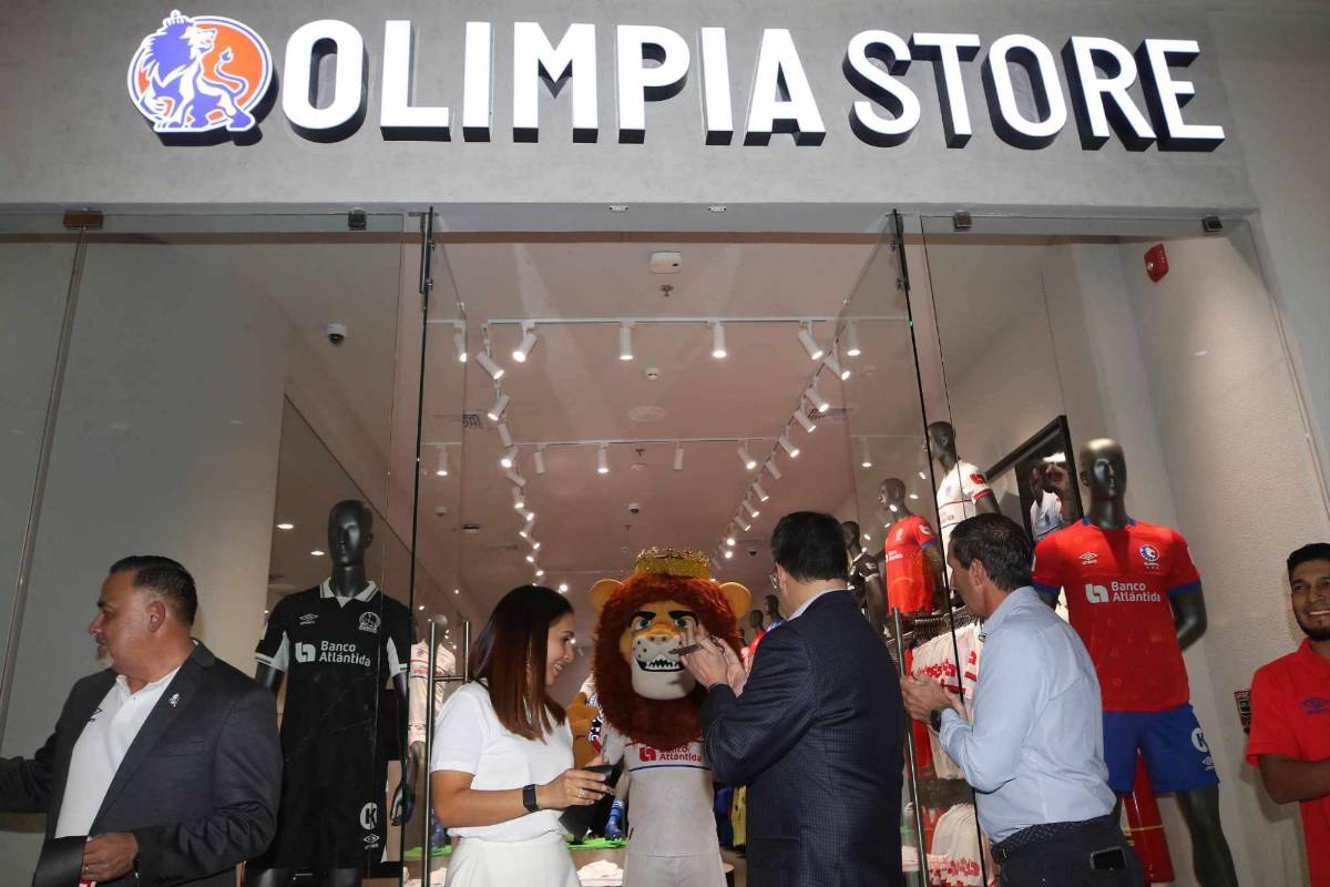 Como en Europa y Estados Unidos: Así es la nueva tienda oficial de Olimpia en Honduras