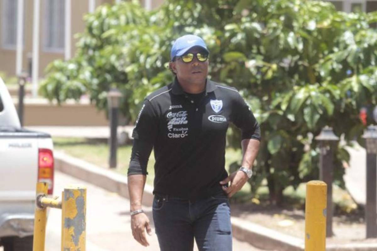 Los 10 futbolistas hondureños más atractivos