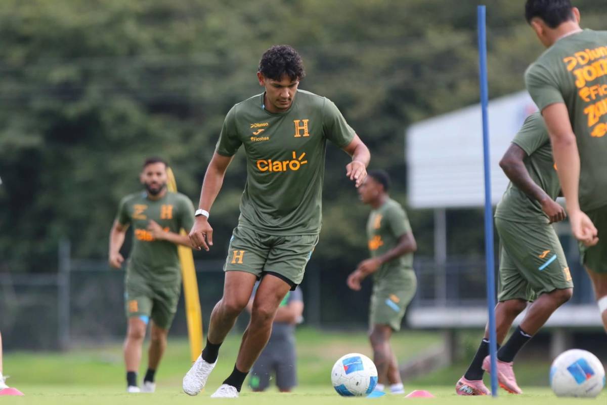 ¡Dos bajas! El 11 titular con el que dbutaría Honduras en Nations League ante Surinam