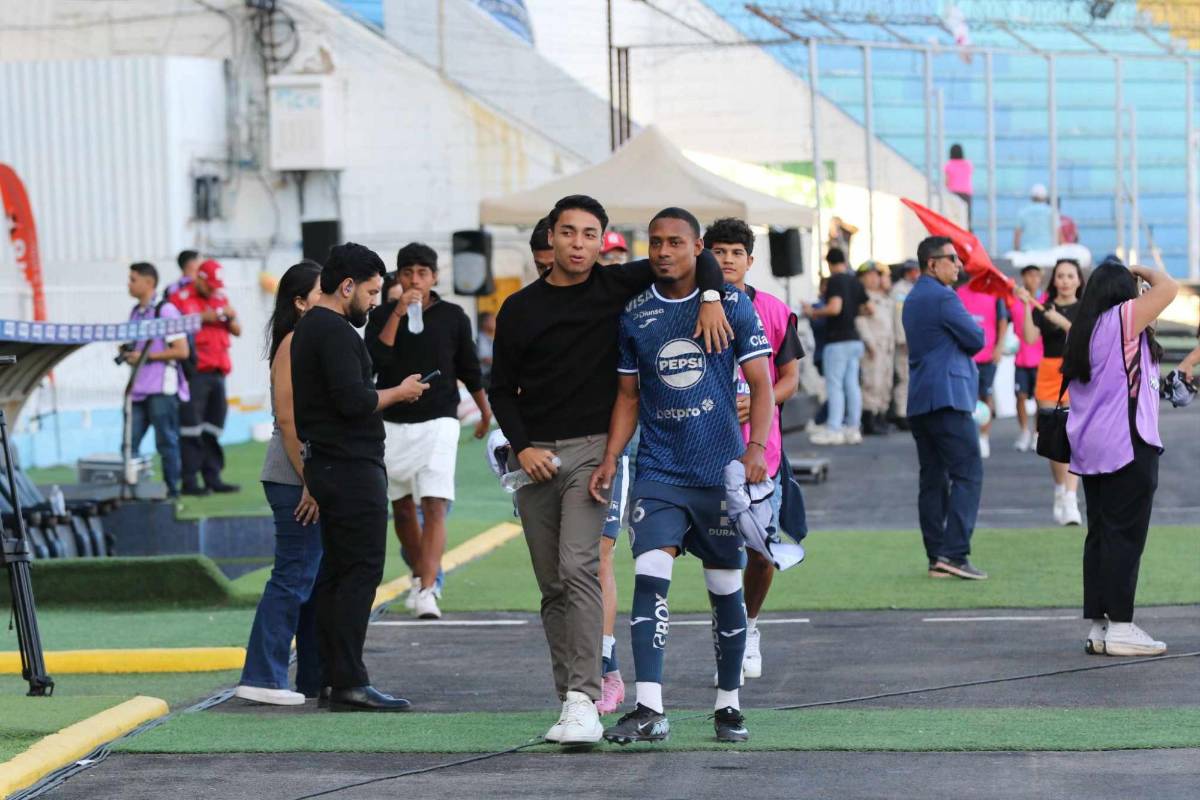 DT de Honduras vigila, esposa de exjugador sorprende y Motagua amarga a Real España