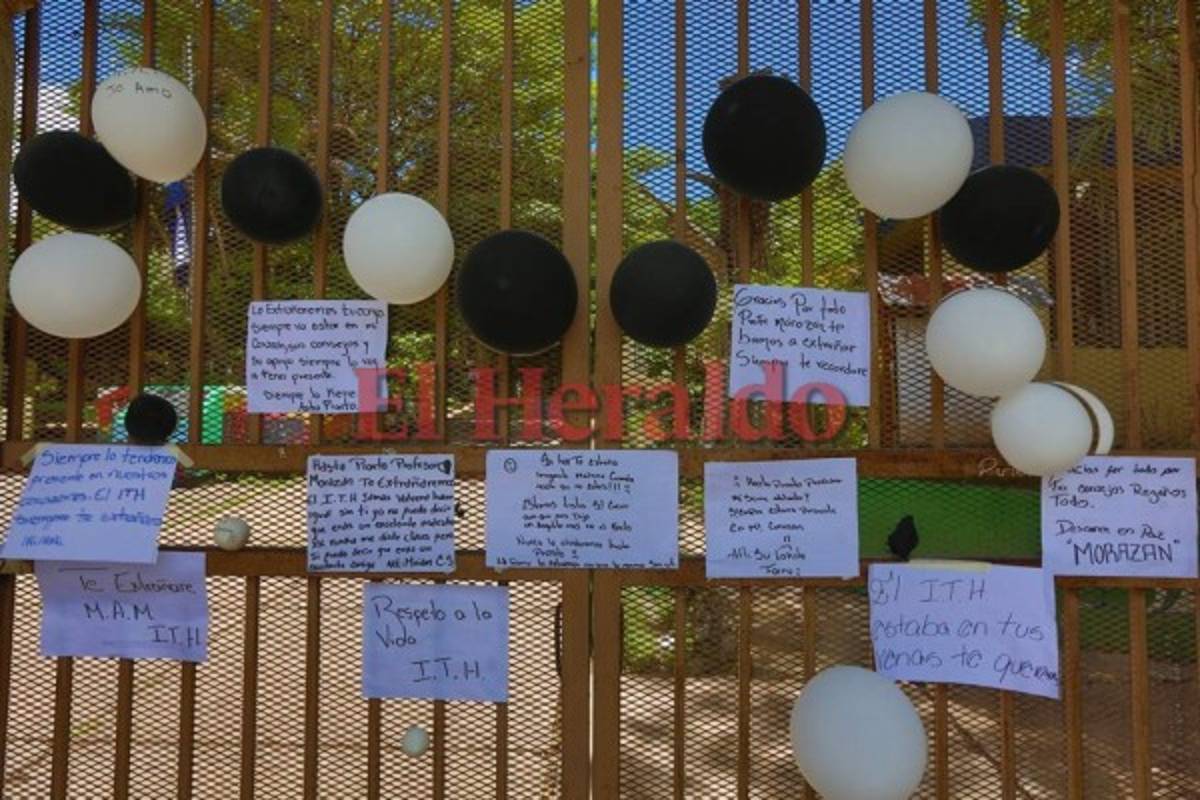 Desgarrador último adiós a maestro del Instituto Técnico Honduras (ITH): 'Profe, feliz viaje, que papito Dios me lo cuide”