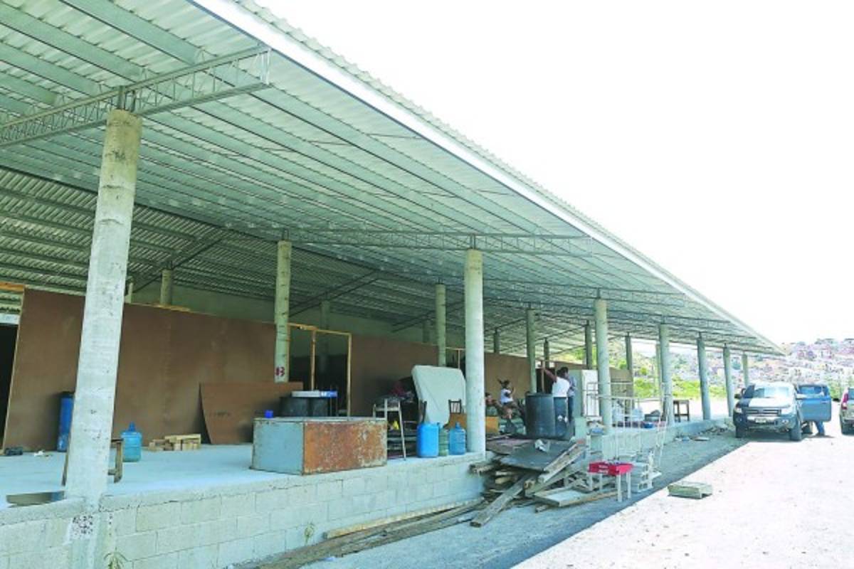 Suplicio de 13 familias de la colonia Godoy llega a su fin