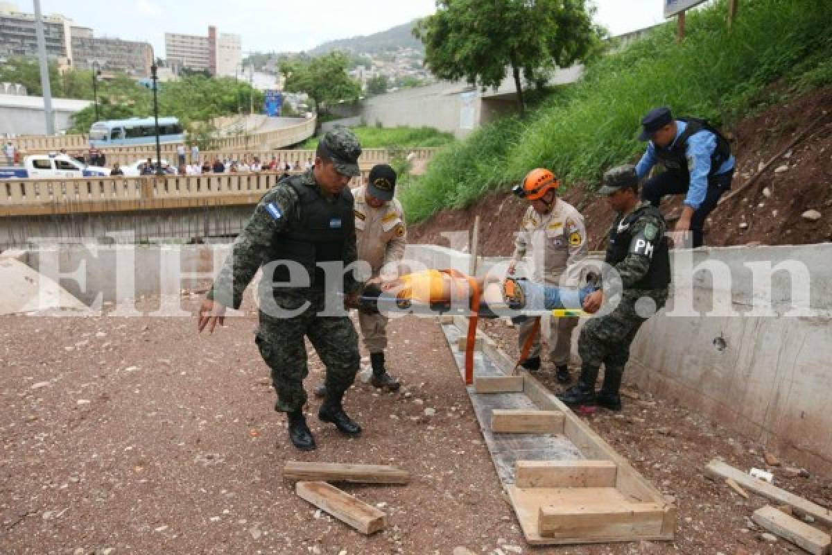 Honduras: Hombre borracho se cae del puente Estocolmo en Comayagüela