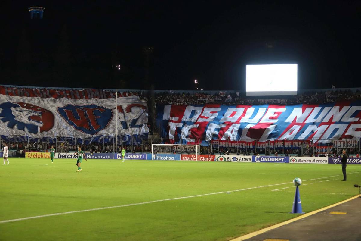 Pelea entre jugadores, insólita interrupción, gol de Puskas y Olimpia celebra título ante Marathón