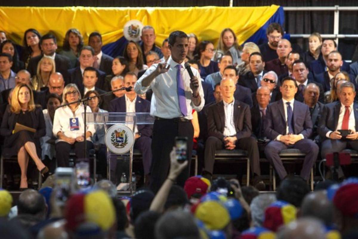 Guaidó anuncia 'gran movilización en Caracas' al regresar 'en los próximos días'