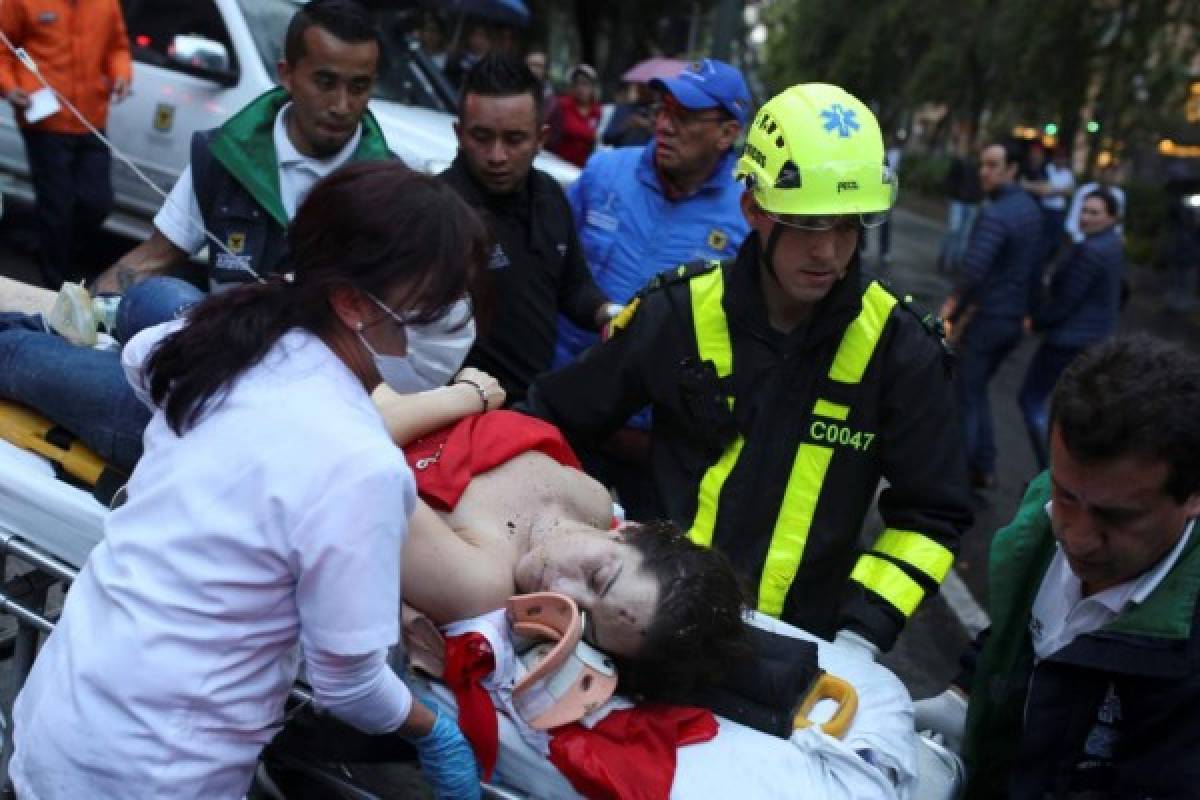 Santos promete capturar a responsables de atentado con bomba