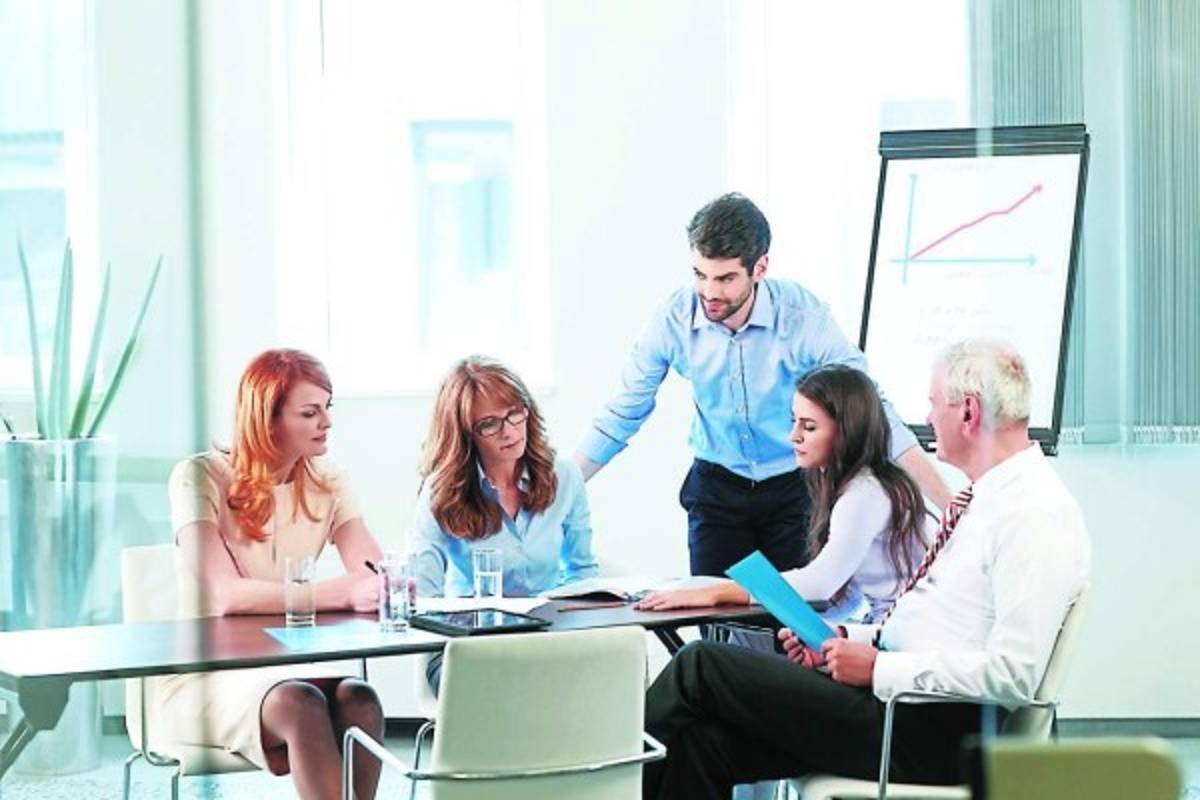 Más del 50% de los mileniales quieren ganar salarios altos