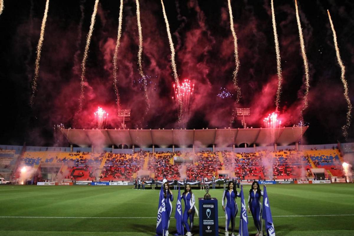 Show de luces, tristeza de Motagua y celebración del campeón Olimpia en el Nacional