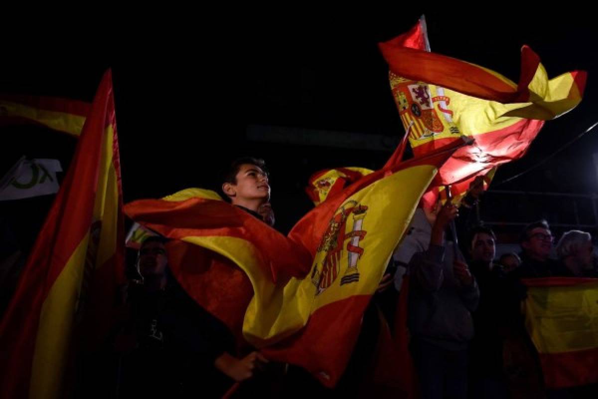 Pedro Sánchez gana en España y la extrema derecha se dispara