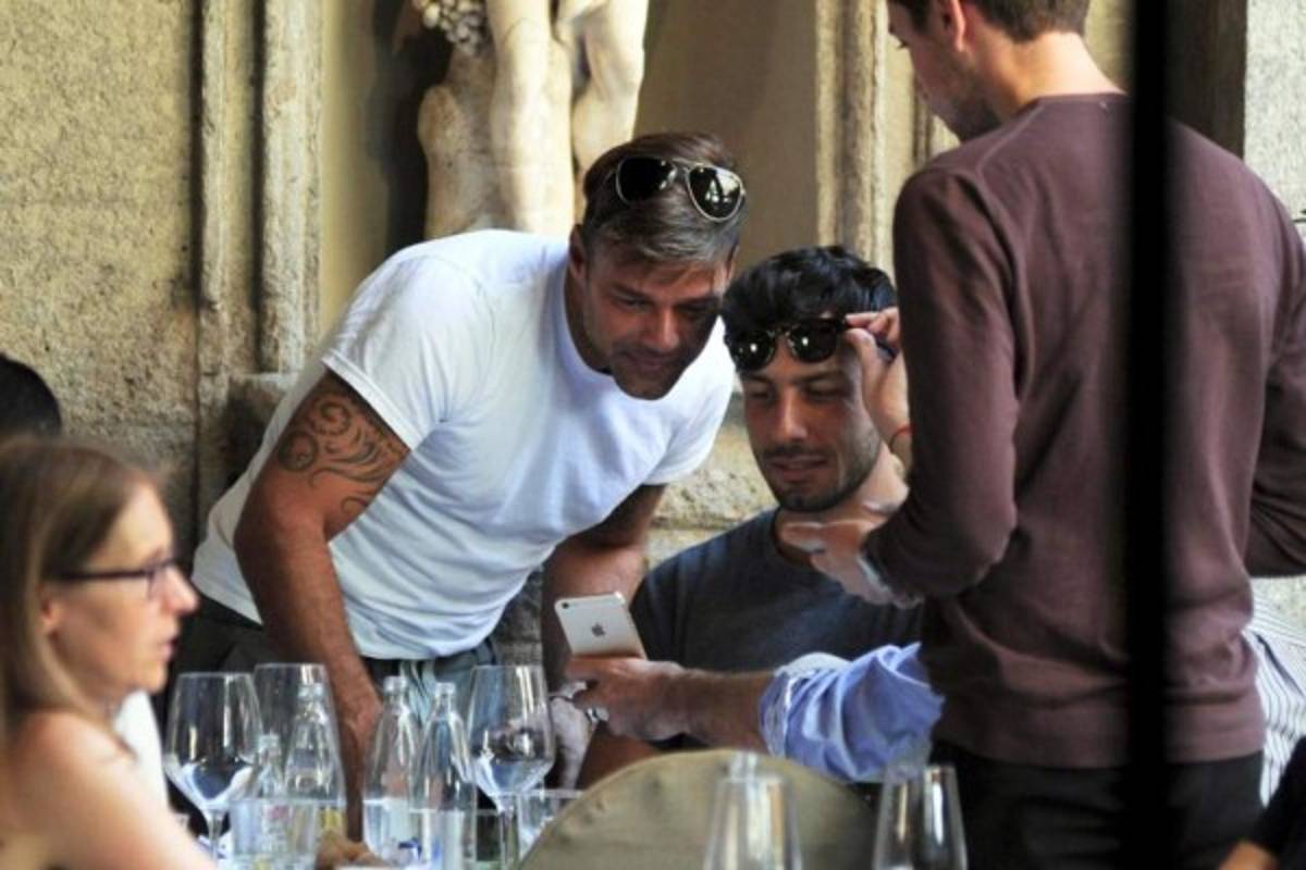 Ricky Martin sigue disfrutando de su nuevo romance en Italia