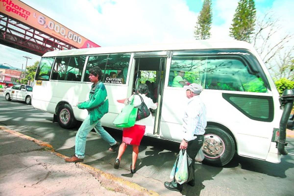Fuerte exigencia de rebajas a las tarifas del transporte